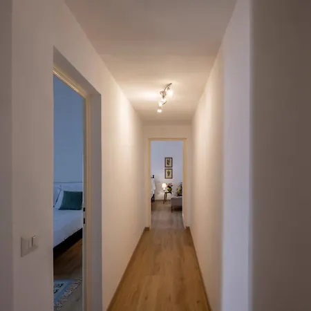 公寓 Tuscan Tempo 2 Double Bedrooms A Stone's Throw From The Center